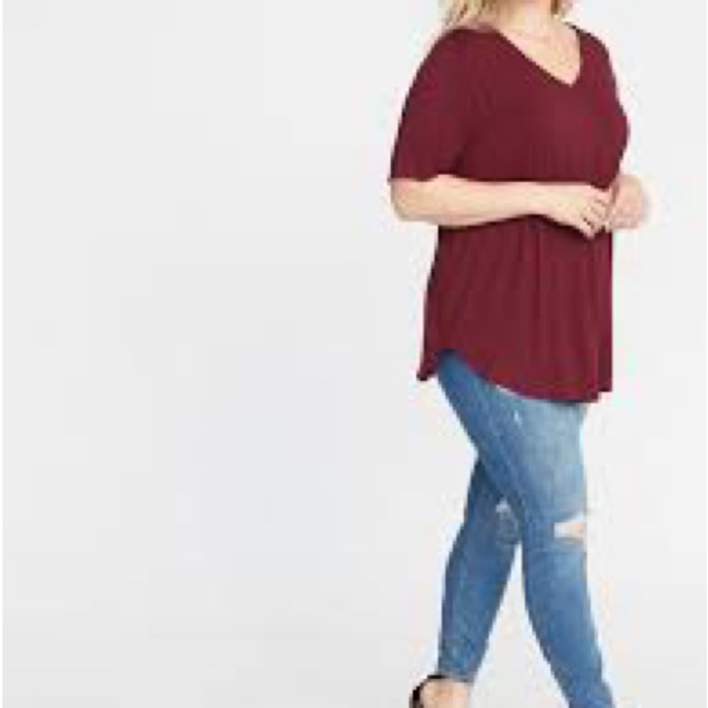 Women's Luxe Short Sleeve Burgundy Tee